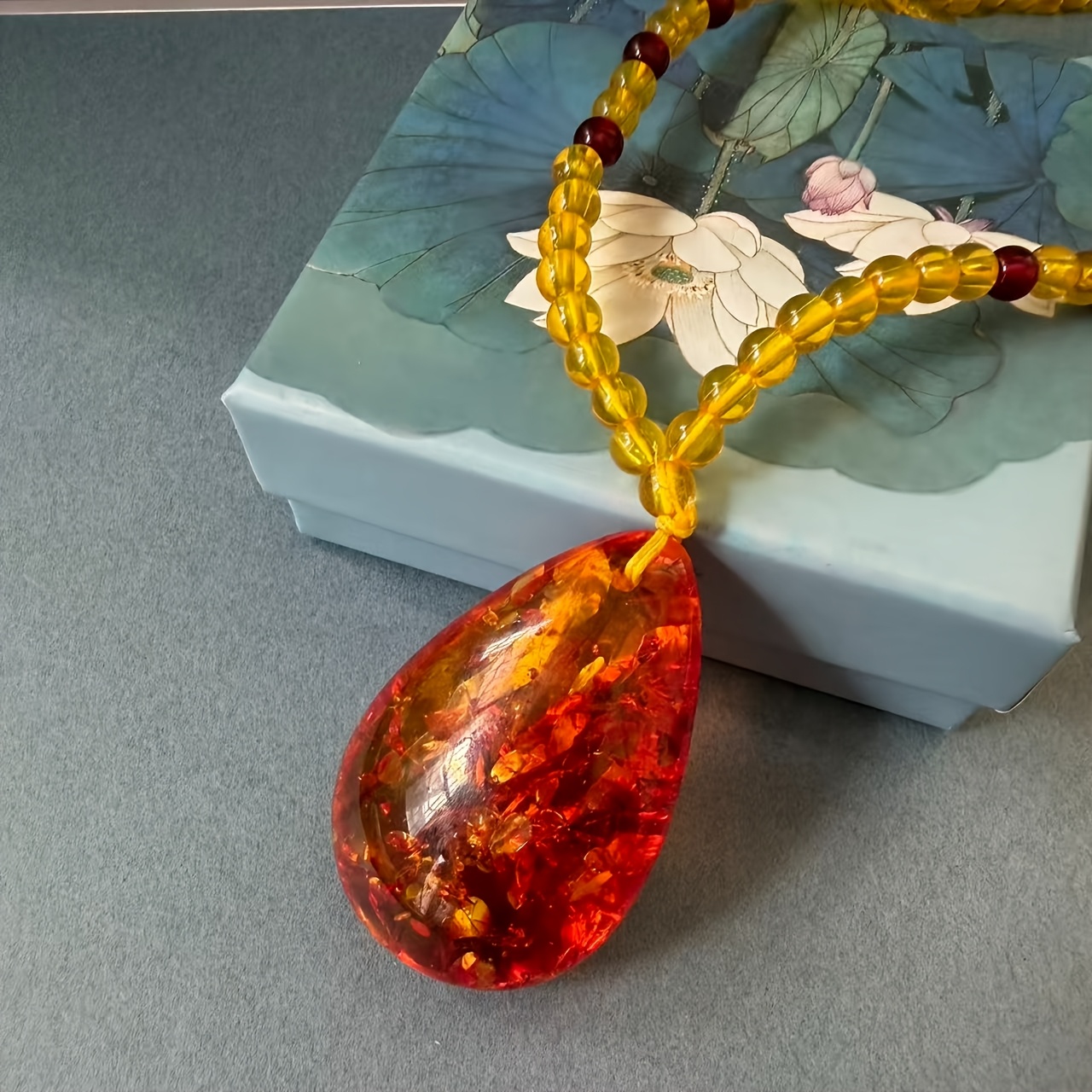 Women's Natural Amber Water Drop Pendant Necklace, Casual Wear